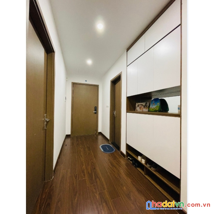 Căn đẹp nhất tòa  imperia garden nguyễn tuân, vị trí đẹp, có slot để ô  tô riêng,lh 0886981095