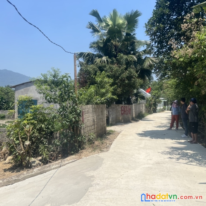 Chính chủ cần bán mảnh đất đẹp gần 700m -có 200 thổ cư tại tú lý- đà bắc-hòa bình