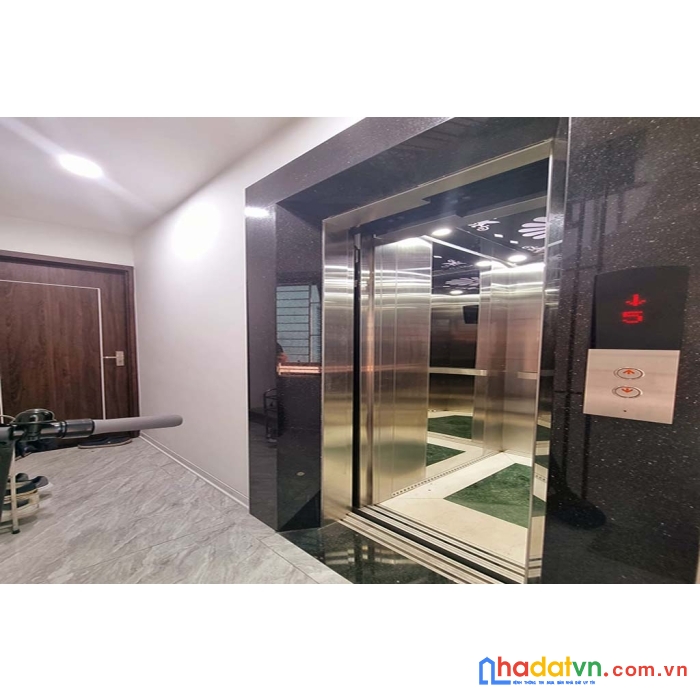 Nhà đẹp chính chủ gần đặng tiến đông 54m2, 7 tầng, thang máy nhập khẩu, sát hồ, kinh doanh vô địch