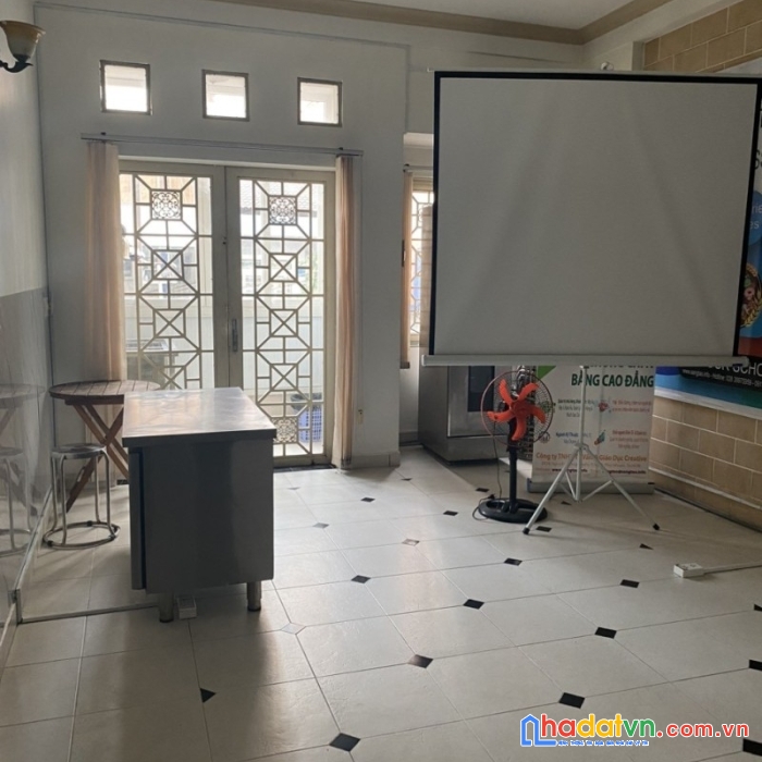 Mặt tiền nguyễn trọng tuyển quận phú nhuận 64m2 giá 23 tỷ