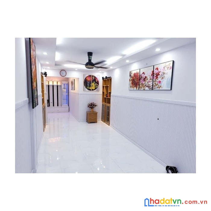 Siêu giảm giá nhà mặt tiền chợ chỉ hơn 5 tỷ có ngay nhà đẹp chưa tơi trăm triệu trên mét