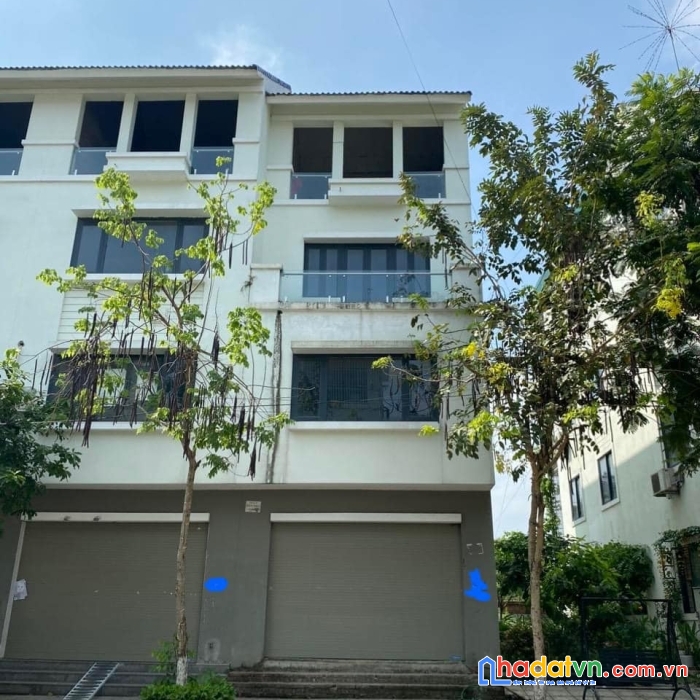 Chỉ 9.9 tỷ có ngay lô góc 85m2*4 tầng khu b geleximco lê trọng tấn