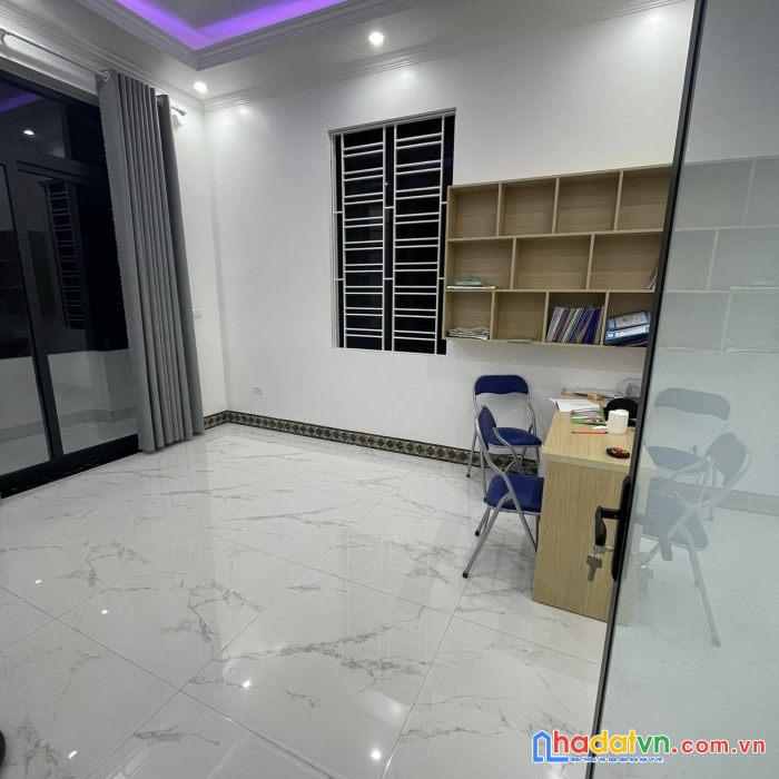 Gía chưa từng có! trần duy hưng, ngõ thông, kd, oto gần, ngõ ba gác tránh nhau, 44m x 5t, chỉ 4.5
