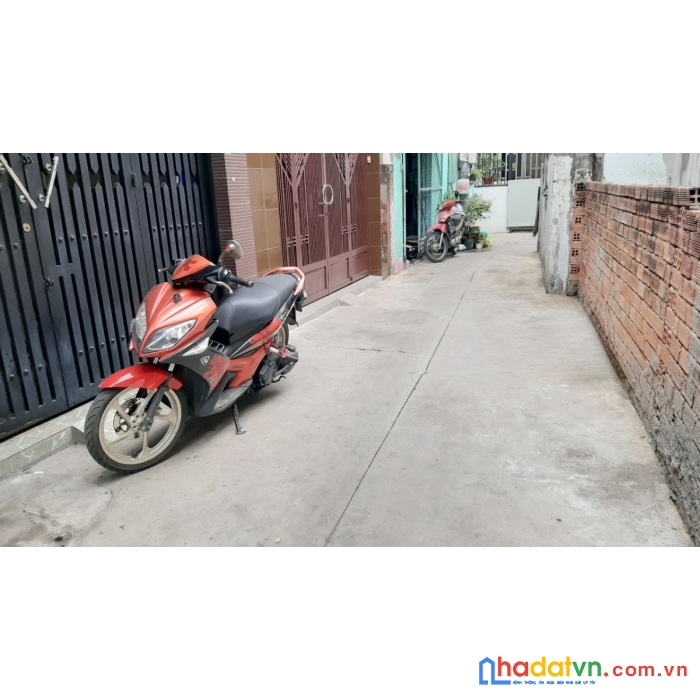 Nhà 2 tầng hẻm dương bá trạc phường 1 quận 8. giá 5 tỷ tl