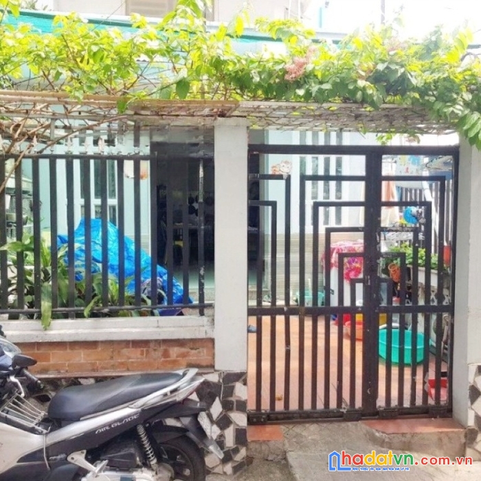 Nhà 4 tầng hẻm dương bá trạc phường 1 quận 8. giá 4,8 tỷ tl