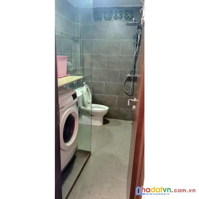 Tôi chủ nhà số 186/10 nguyễn thái sơn phường 4 hxh đỗ cổng 4.5tỷ