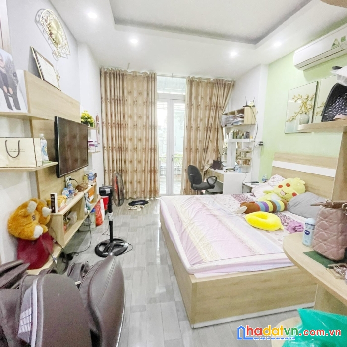 Bán nhà hẻm 80 đường dương quảng hàm phường 5 - 59 m2 chỉ nhỉnh 5 tỷ