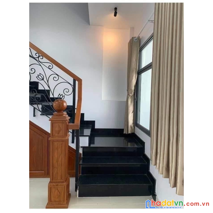 Gia chủ cần chuyển nhượng ngôi gia dự án thăng long homes tô ngọc vân