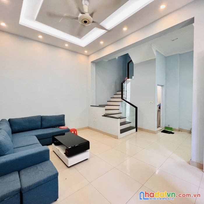 Bán nhà kim ngưu, mặt ngõ thông, kinh doanh đỉnh, 65m nhỉnh 4 tỷ 0901753139