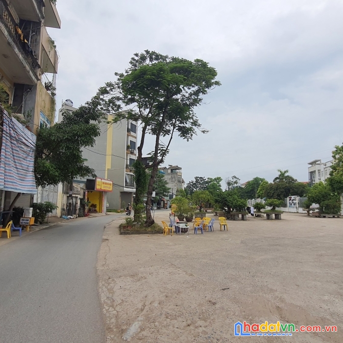 Cần bán mảnh đất phố quang tiến 41 m2 giá 6.8 tỷ ô tô 4 làn kd đỉnh