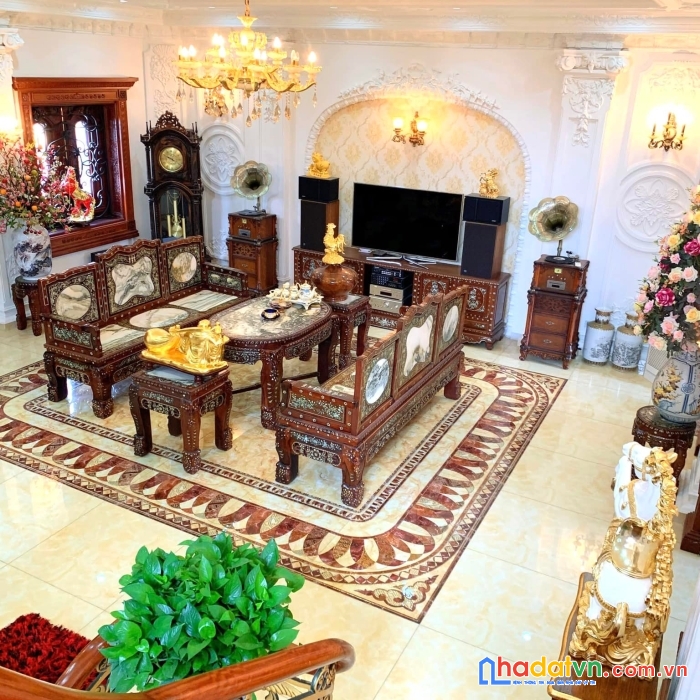 Bán nhà phố thái hà, đống đa 250m, 4 tầng, mt 8m. giá: 58 tỷ