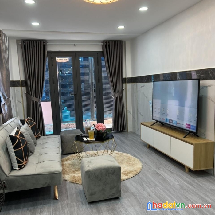 Cần bán gấp căn nhà vị trí đẹp hẻm 1 sẹt trần huy liệu, q.phú nhuận