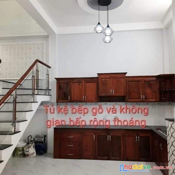 Nhận chính chủ bán nhà 1 trệt 1 lầu sau lưng cv mậu thân, p.3, tp vĩnh long