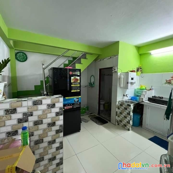 Hot hot cần bán gấp căn nhà 3 tầng siêu đẹp tại quận bình tân, tp hcm