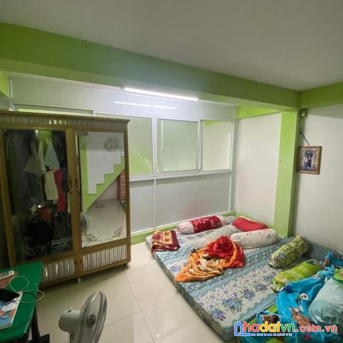 Hot hot cần bán gấp căn nhà 3 tầng siêu đẹp tại quận bình tân, tp hcm