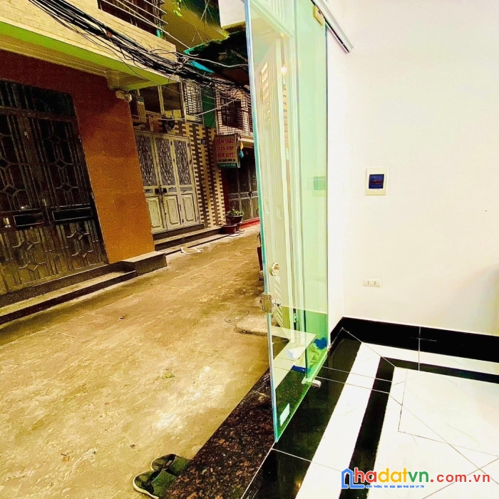 Bán gấp kim ngưu, phân lô, gần phố, nhà đẹp ở luôn 52m x 4t, nhỉnh 4 tỷ 0901753139