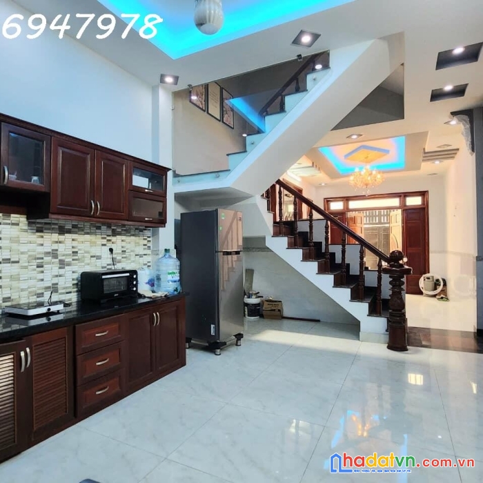 Nhà thiết kê hiện đại, nguyễn ảnh thủ, tân chánh hiệp 10, dt đẹp 4 x16 phân lô chỉ 5,2 tỷ