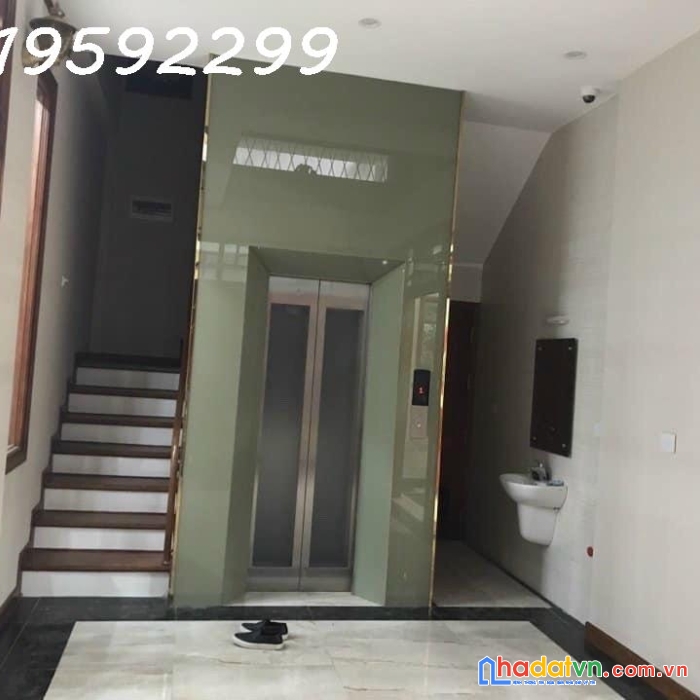 Cho thuê biệt thự lô góc phố đỗ quang, cầu giấy