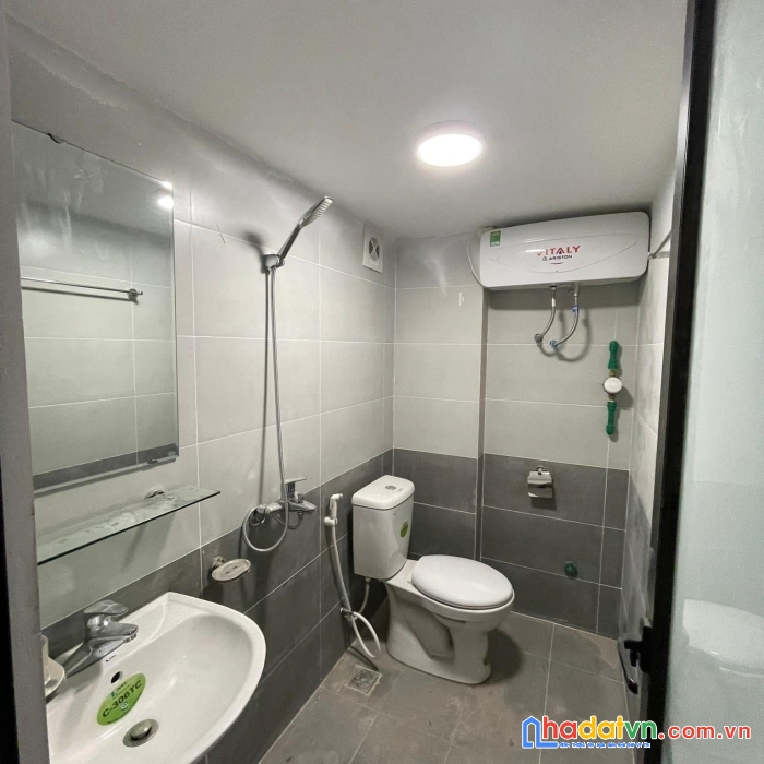 60m x 7t - siêu phẩm dòng tiền - cầu giấy - lô góc - thang máy - oto - full nội thất - 11.5 tỷ