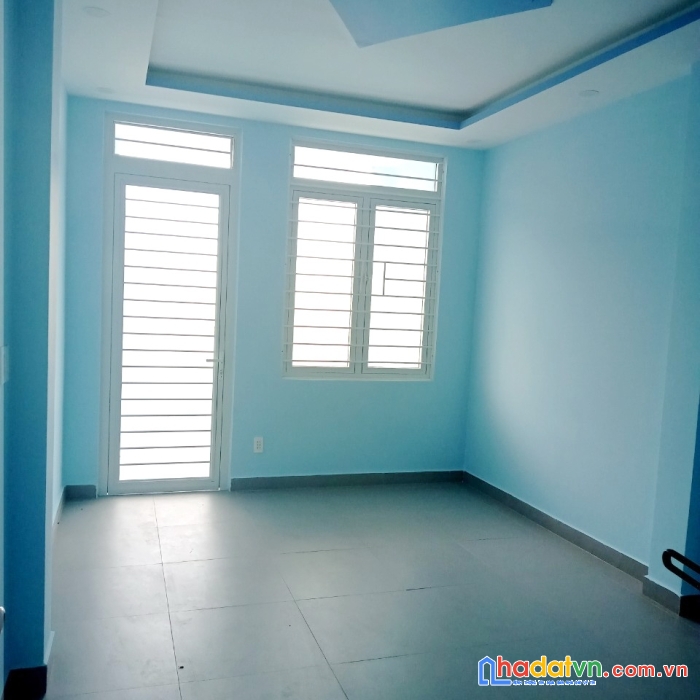 Nhà thuê mới 4 tầng mt đường bùi điền p5q8 - 20 triệu