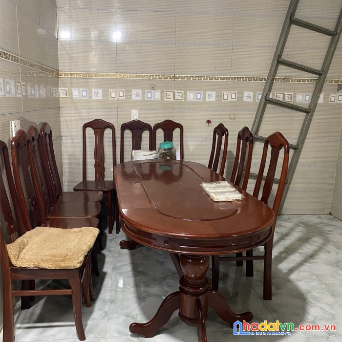 Gđ chuyển chỗ ở cần bán nhà tâm huyết xây dựng kiên cố nhà như hình