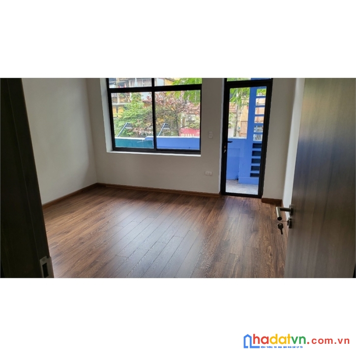 Bán nhà mặt phố nguyễn thị định, dt40m2, chỉ 17 tỷ. 0338080356