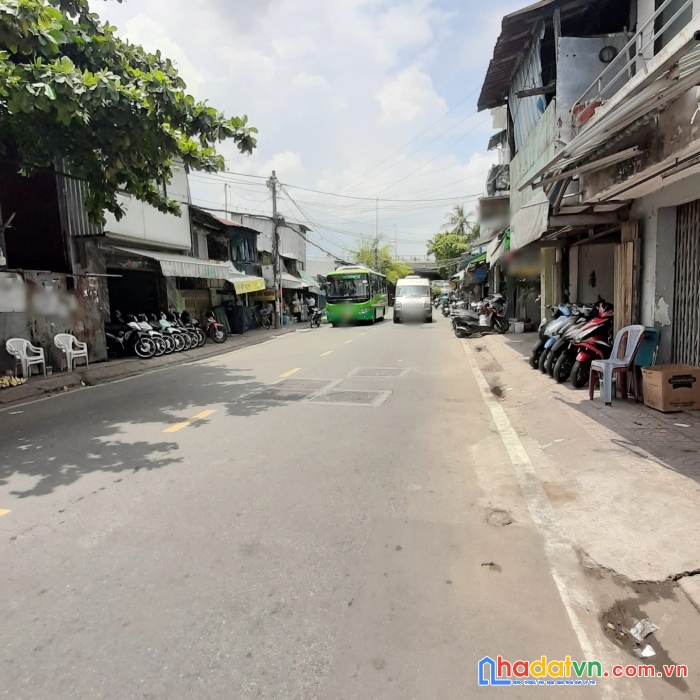 Cho thuê nhà 5.5 x 13m mt kinh doanh phạm thế hiển p5q8. giá 13tr/tháng