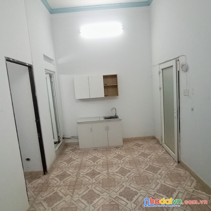 Cho thuê căn hộ dịch vụ - 2pn, 50m2, ban công, 1687a ql1a, 3.6tr