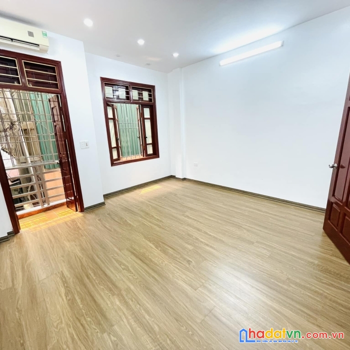 Bán nhà nguyễn an ninh, nhà đẹp khu phố vip, ngõ thông dt35m2, giá 3 tỷ7.