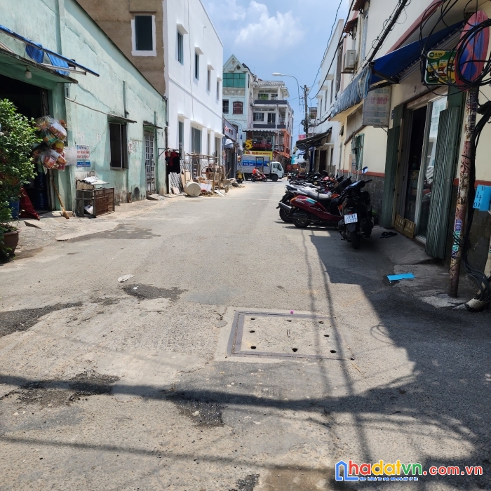 Dts 89m2, bán nhà tú mỡ phường 7 q.gò vấp 3 tầng btct, 4pn chỉ 4 tỷ 19