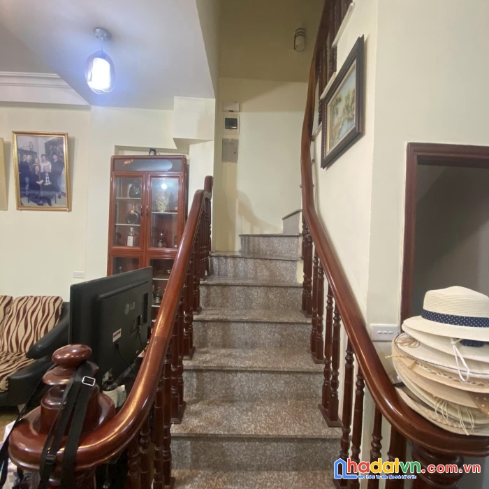 Nhà láng hạ-ngõ nông-gần phố-35m2x5t-4.55 tỷ