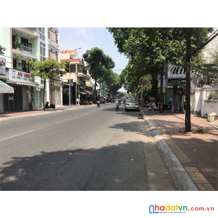 Cho thuê mặt bằng đường nguyễn văn trỗi, tpvt đầu đường đông dân