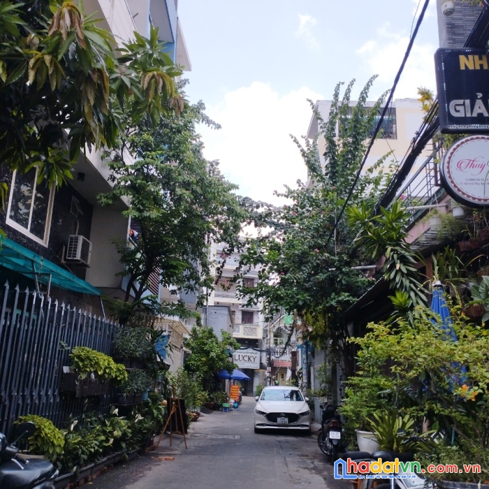 Ngộp bán nhà hxh thông trường chinh 60m2