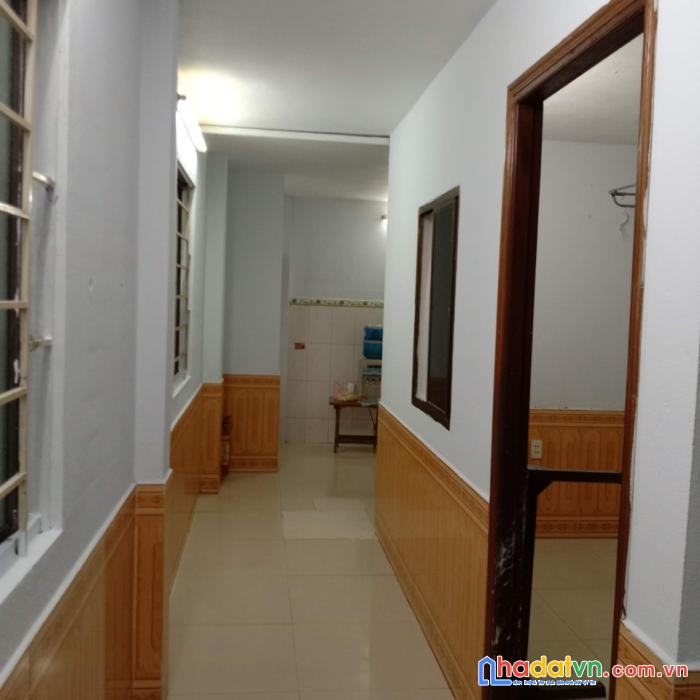 .nhà hùng vương cạnh big c, thẳng 60m ra mt, 60m2, lửng đúc