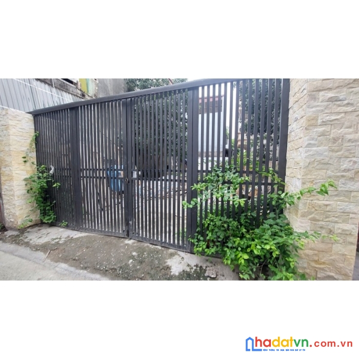 Bán đất phố long biên 380.x ngoc thuỵ chỉ 7.8 tỷ diện tich 98 m2 mặt tiền rông 5.9m