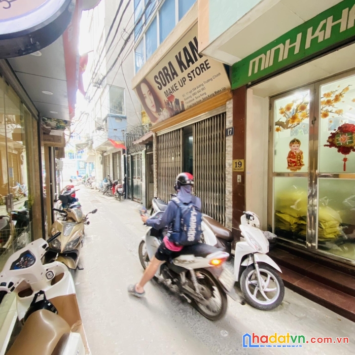 Bán nhà 7 tầng thang máy ô tô đỗ cửa, 15m ra mặt phố trường chinh, 50m tới ngã tư sở