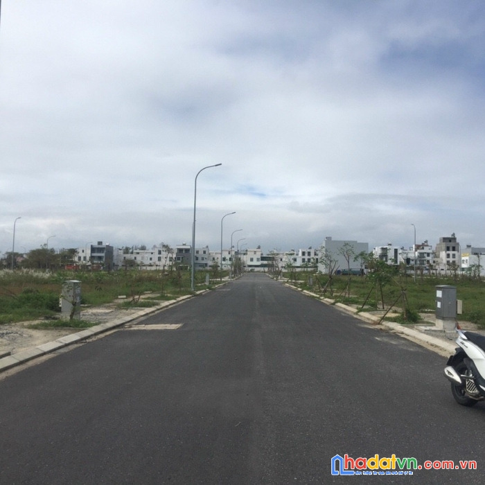 Bán lô đất biệt thự 216m2 fpt city đà nẵng