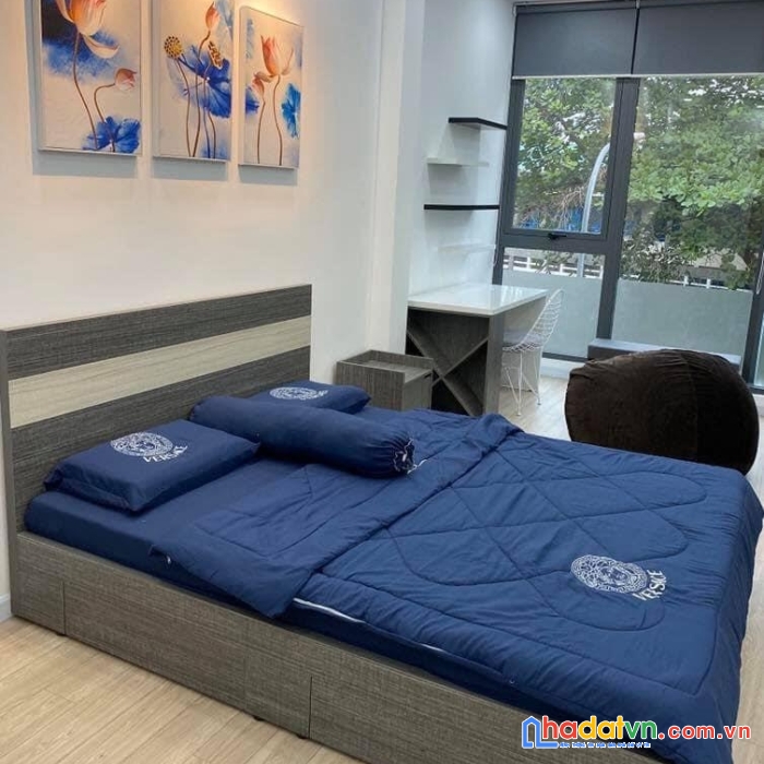 Bán nhà mt lý chính thắng 5 lầu nở hâụ. dòng tiền cho thuê 45tr/th . còn hd 3 năm.