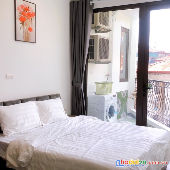 Bán apartment chùa hà, lô góc, 125m, 8t, gara ô tô, 22 căn hộ, dt 2 tỷ 5/năm, giá 38 tỷ 5