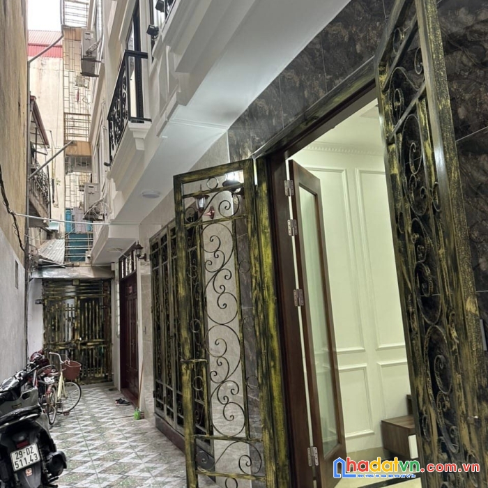 Bán gấp kim ngưu, 3 gác phóng, 4 ngủ đủ công năng, 44m x 4t, nhỉnh 3 tỷ 0901753139