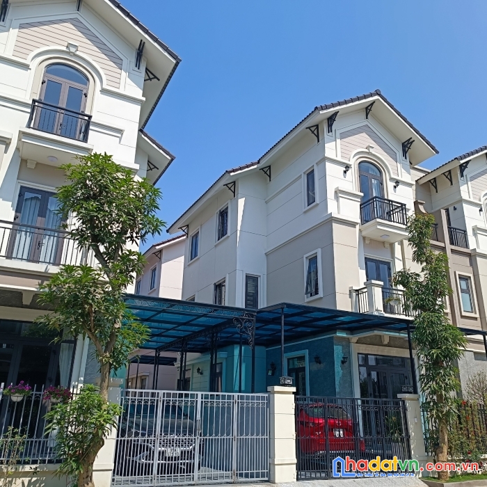 Duy nhất 1 căn btsl 135m2 centa city từ sơn giá chính chủ.