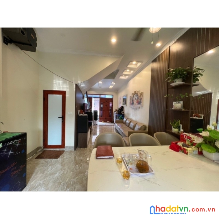 Bán lê thanh nghị hàng xóm đại học, thoáng trước sau, dt41m2, giá 3 tỷ7.