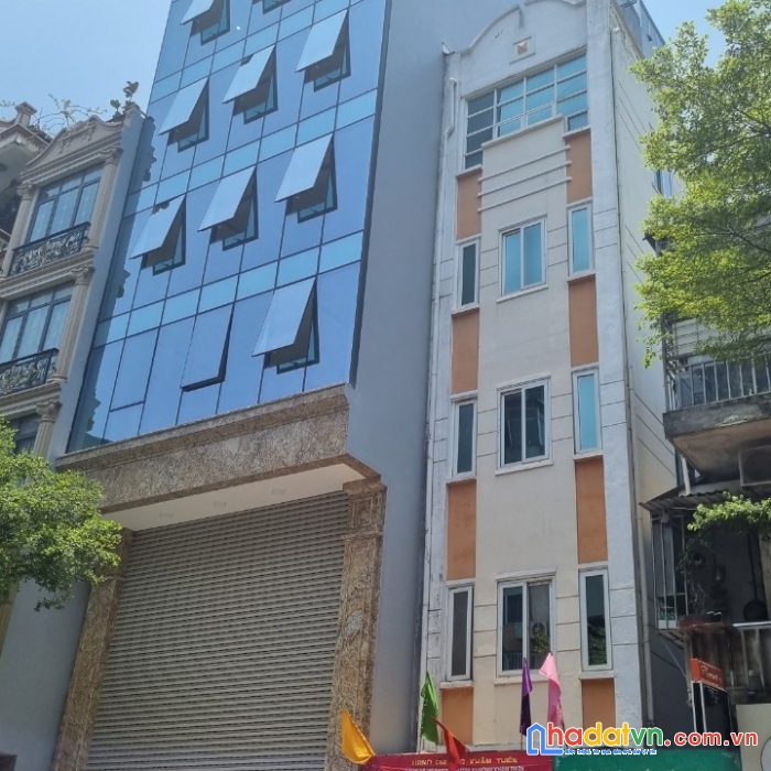 Bán nhà mặt phố khâm thiên, toàn vp 8 nổi 1 hâm, vỉa hè rộng, kinh doanh, 120m2, 69 tỷ.