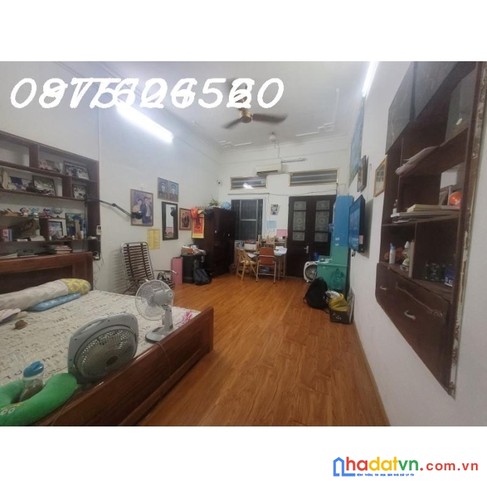 Phố quan nhân, thanh xuân, 40m2, 4 tầng, phân lô 5m ra ô tô tránh nhà đẹp ở ngay chỉ 5 tỷ, lh