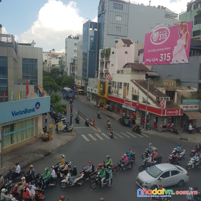 Cho thuê nhà góc 2mt cao thắng, phường 5, quận 3