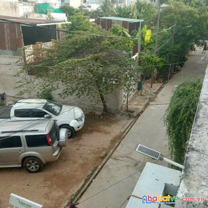 Gia chủ cần bán nhà đường số 9 hiệp bình phước tặng khách 1 chỉ vàng khi mua