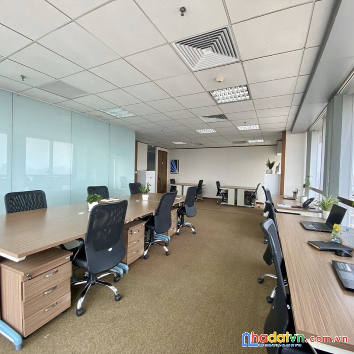 Bán siêu mẫu mặt phố ngọc thụy, 9 tầng, lô góc, hầm gara ô tô, nở hậu, gần nút giao đường 40m