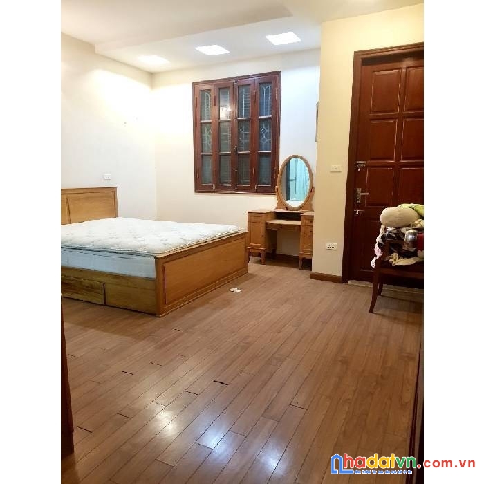 Bán nhà ngõ 34 hoàng cầu, đống đa-  49m, 4tầng, 4 ngủ - 7,5 tỷ - ở ngay.