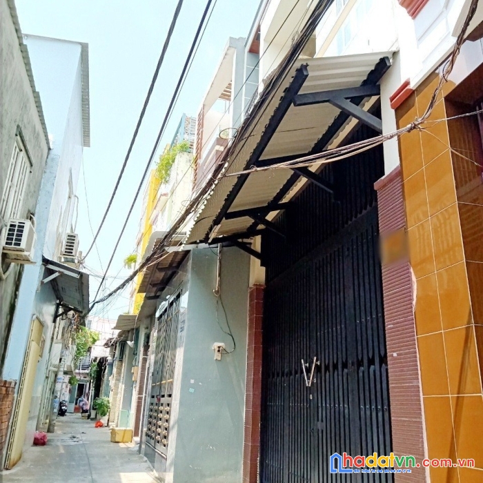 Nhà bán 2 tầng hẻm dương bá trạc p1q8 - giá 5 tỷ (thương lượng)