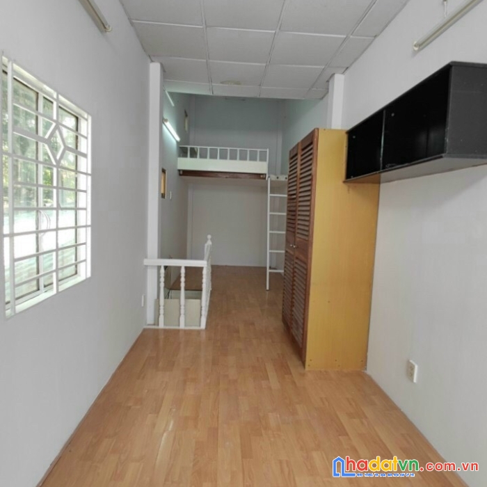 Cần tiền bán nhà hẻm bình thới. p14. quận 11